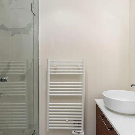 Le Ferret - House With Indoor And Outdoor Swimming Pool