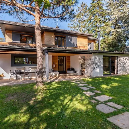 Le Ferret - House With Indoor And Outdoor Swimming Pool
