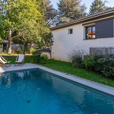Vila Le Ferret - House With Indoor And Outdoor Swimming Pool Saint-Didier-au-Mont-d'Or
