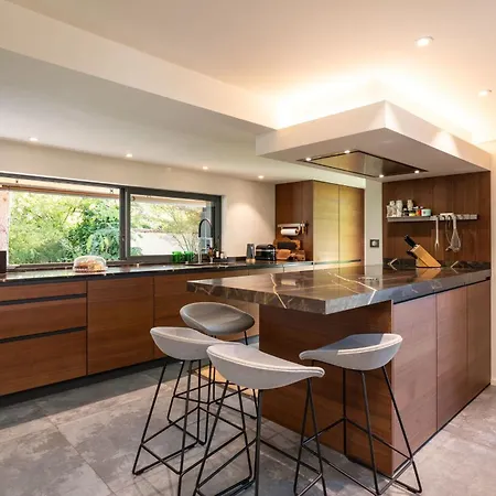 Vila Le Ferret - House With Indoor And Outdoor Swimming Pool *