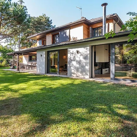 Le Ferret - House With Indoor And Outdoor Swimming Pool * Saint-Didier-au-Mont-d'Or